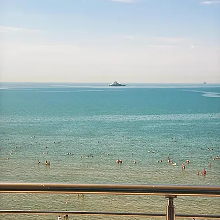 Sea View 公寓 *