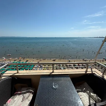 Sea View Апартаменты