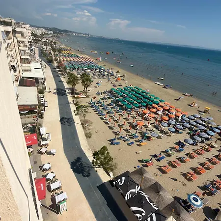 Sea View *
