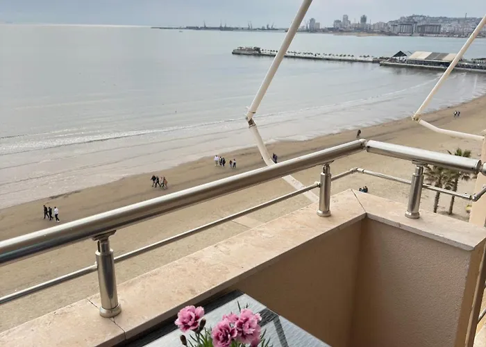 Sea View *